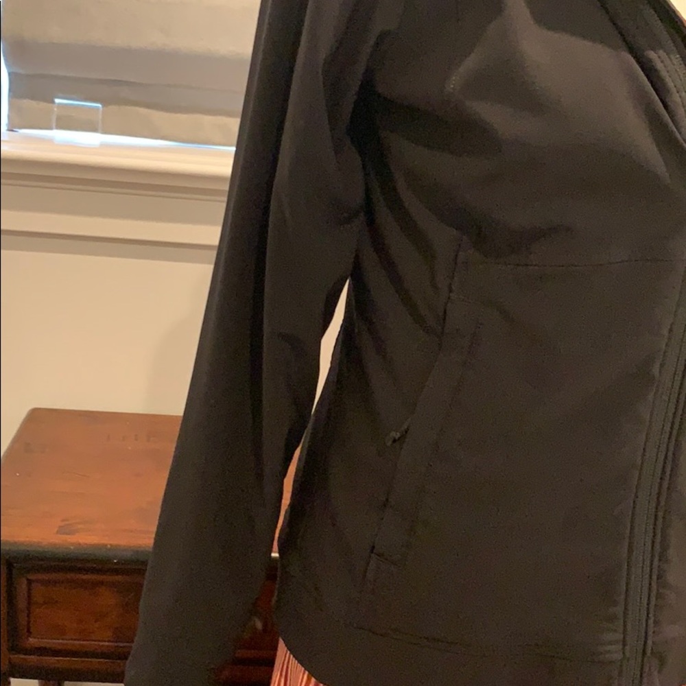 North face jacket - Picture 4 of 6